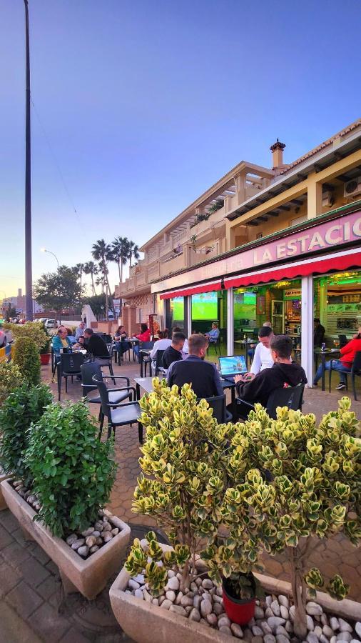 Hostal La Estacion بيناخارافي المظهر الخارجي الصورة