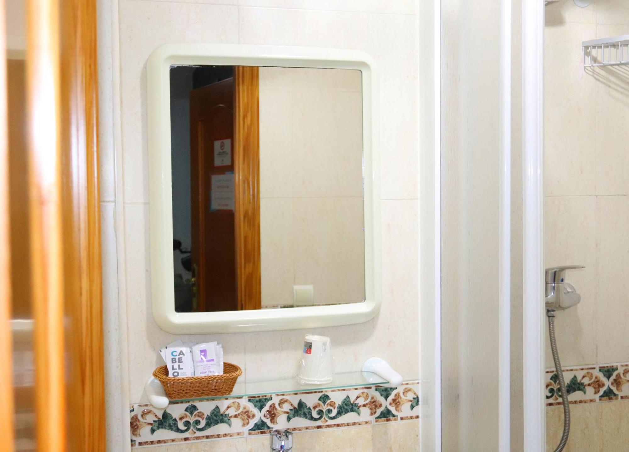 Hostal La Estacion بيناخارافي المظهر الخارجي الصورة